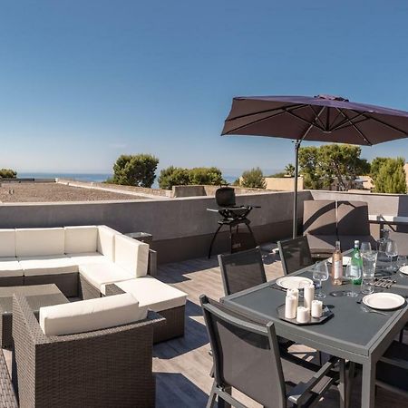 Le Vallat vue mer cassis terrasse privative spa jacuzzi barbecue calanques Esterno foto